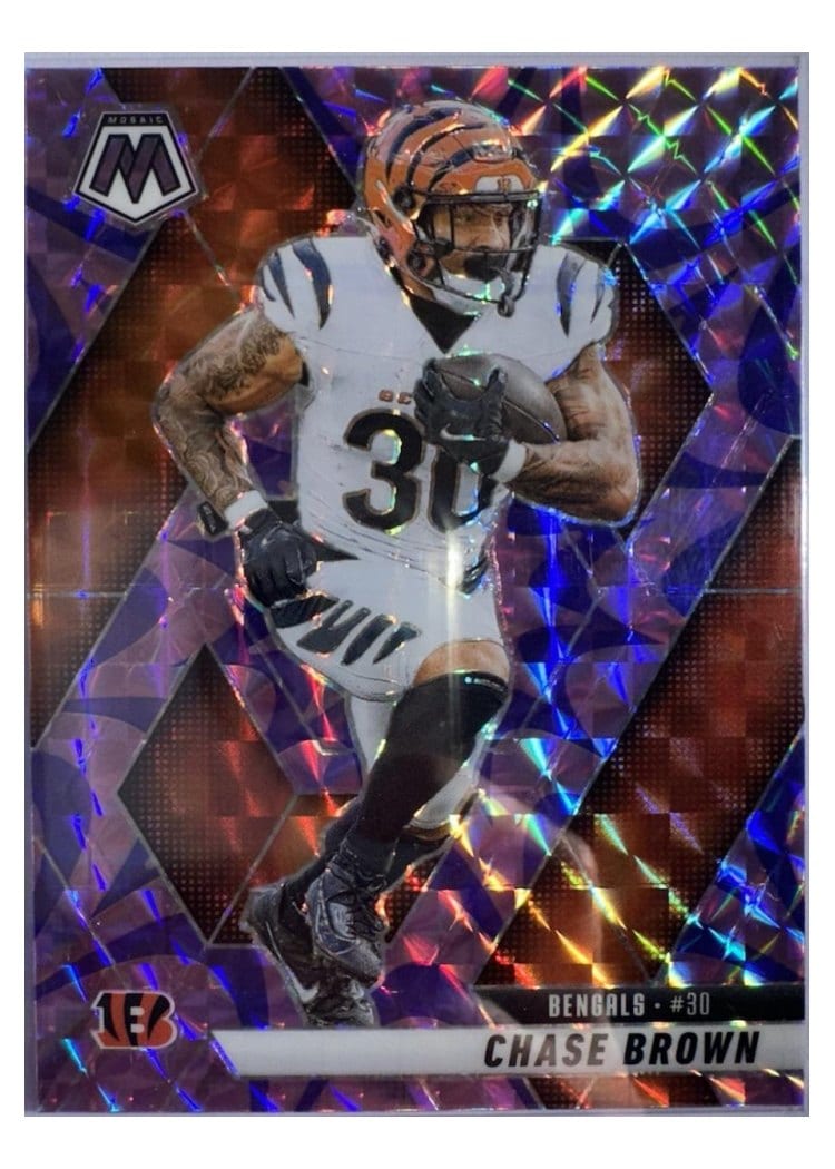 2025 Panini Mosaic Base Set Chase Brown #220 card