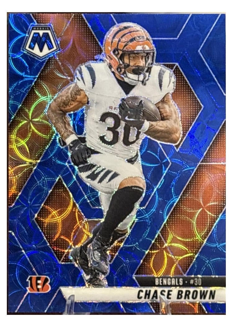 2025 Panini Mosaic Base Set Chase Brown #220 card