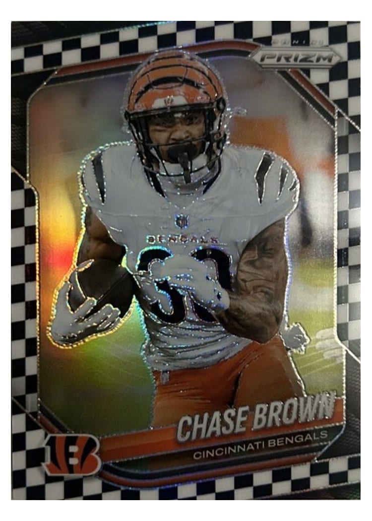 2025 Panini Prizm Base Set Chase Brown #130 card