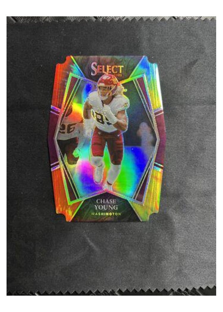 2021 Panini Select Base Set Chase Young #134 card
