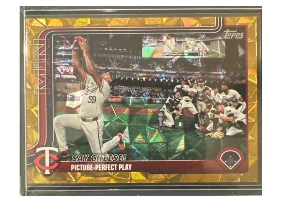 2025 Topps Checklist #81 card