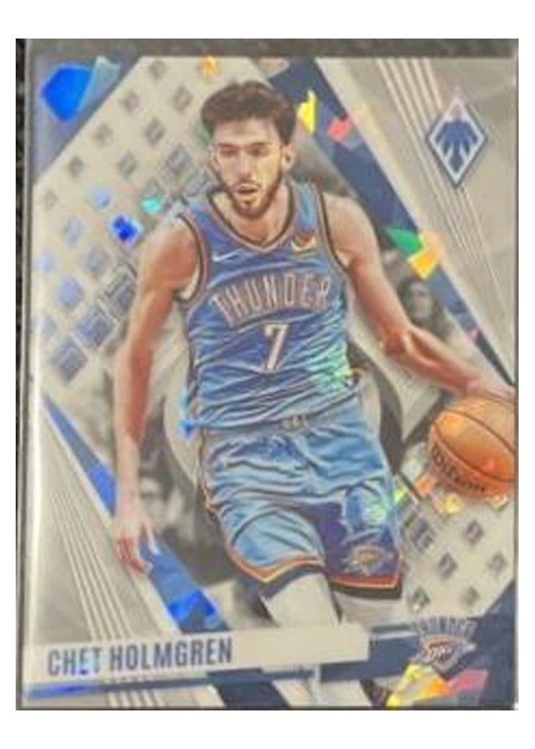 2023-24 Panini Phoenix Base Set Chet Holmgren #82 card