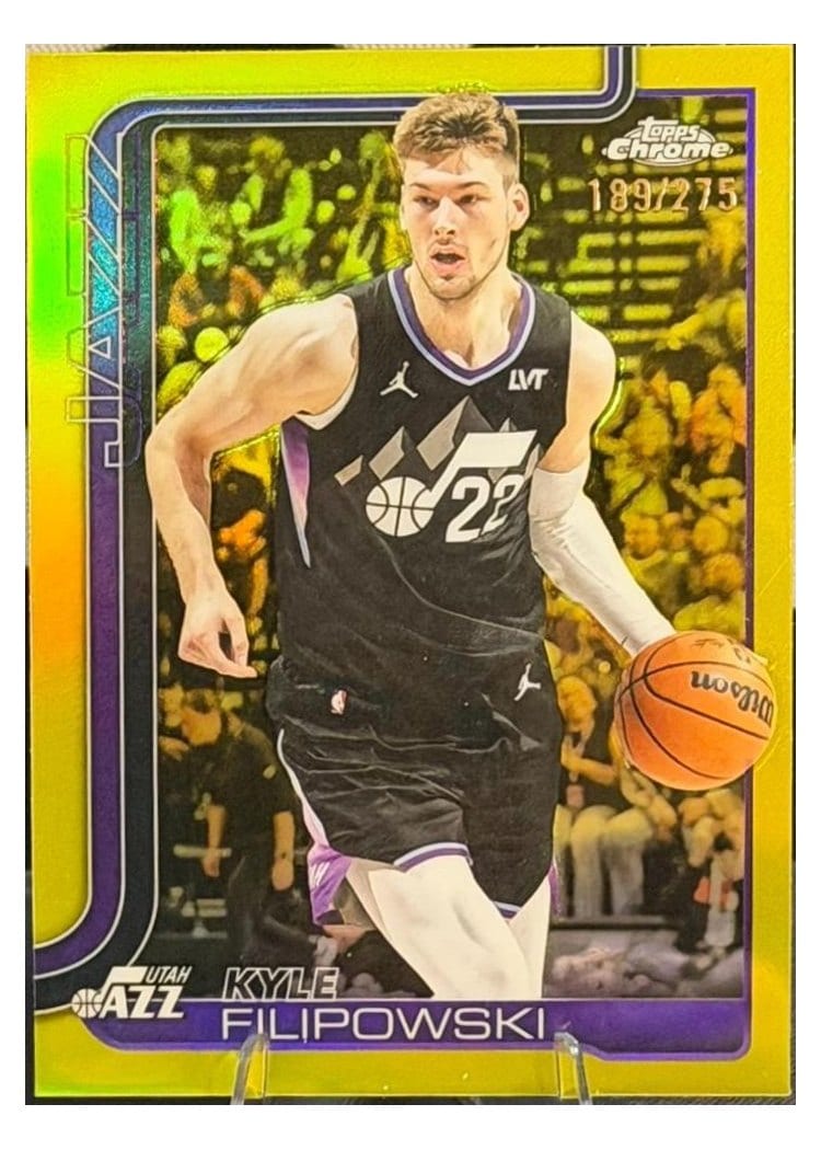 2025 Topps Chrome Chet Holmgren #134 card