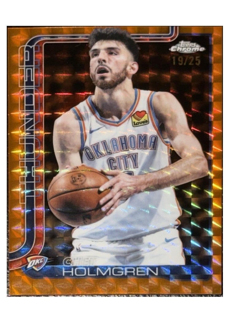 2025 Topps Chrome Chet Holmgren #134 card
