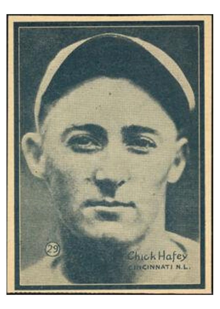 1931 W517 Chick Hafey Cincinnati Hand Cut #29 card