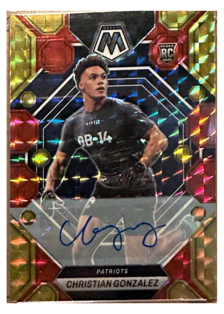 2023 Panini Mosaic Base Set Christian Gonzalez #300 card