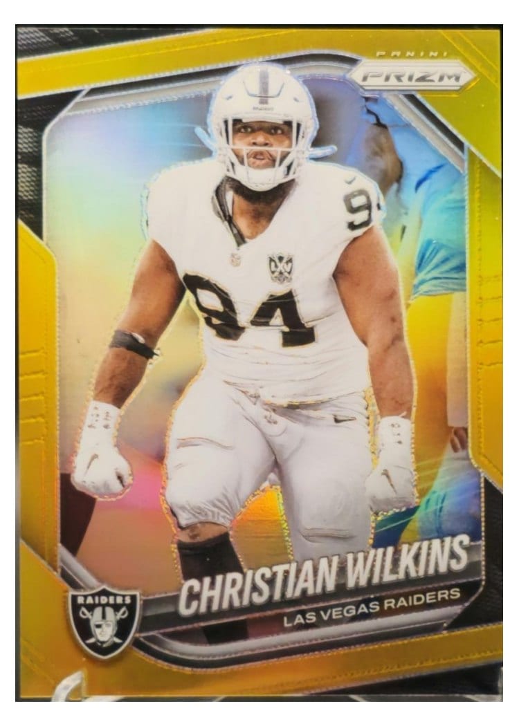 2025 Panini Prizm Base Set Christian Wilkins Gold #40 card
