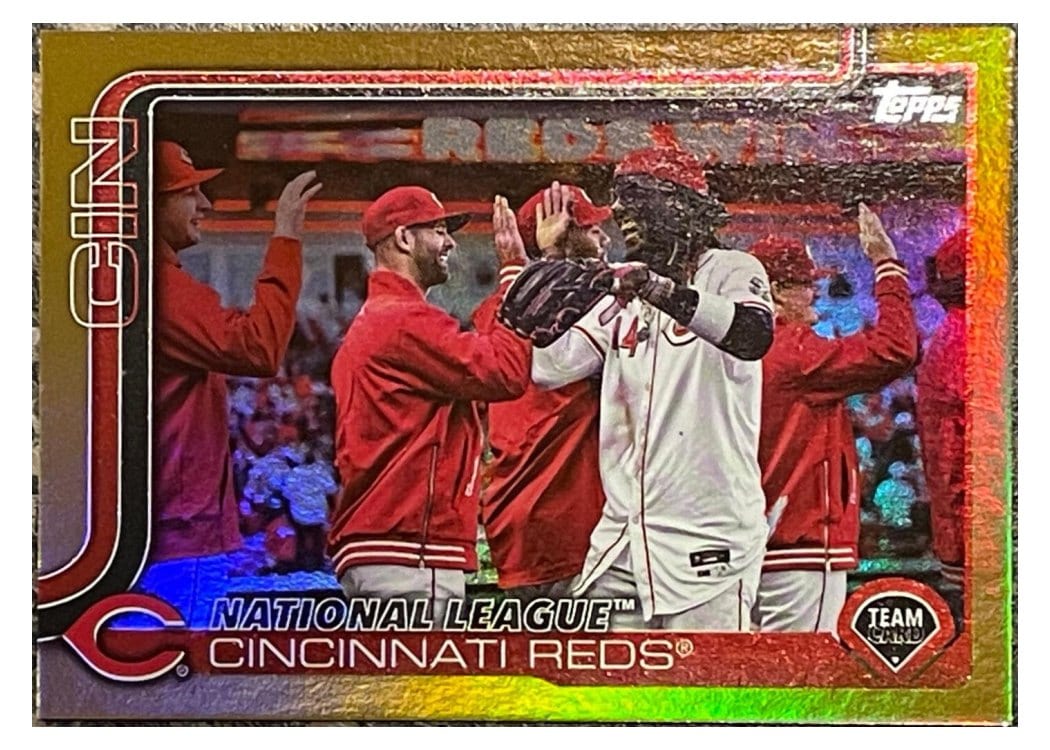 Cincinnati Reds 2025 Topps Base Set card