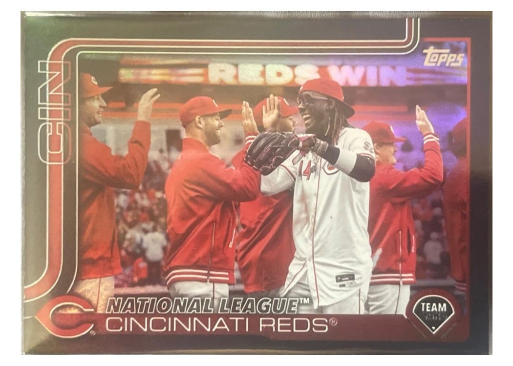 2025 Topps Base Set Cincinnati Reds #99 card
