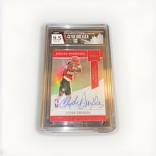 2020-21 Panini Chronicles Award Winning Autographs Clyde Drexler #AW-CDX card