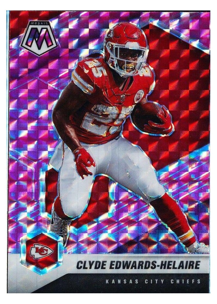 2021 Panini Mosaic Base Set Clyde Edwards-Helaire Camo Pink Mosaic #6 card