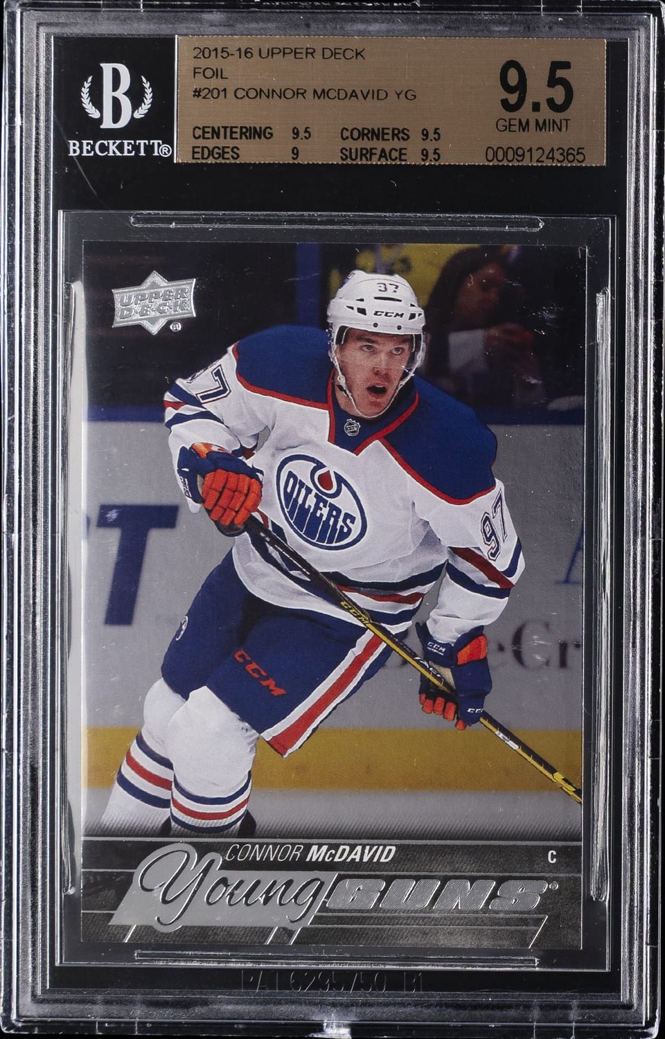 2015 Upper Deck Connor McDavid #201 card
