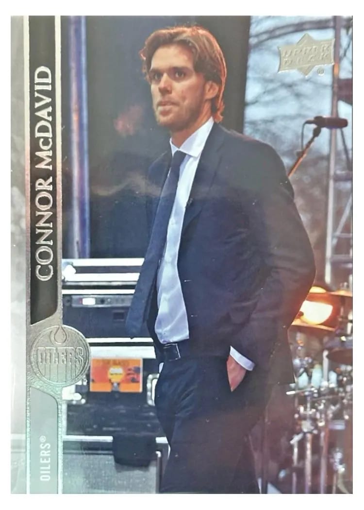 2020 Upper Deck Connor McDavid #73 card