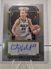2022 Panini Prizm WNBA Signatures Courtney Vandersloot #SG-CVS
