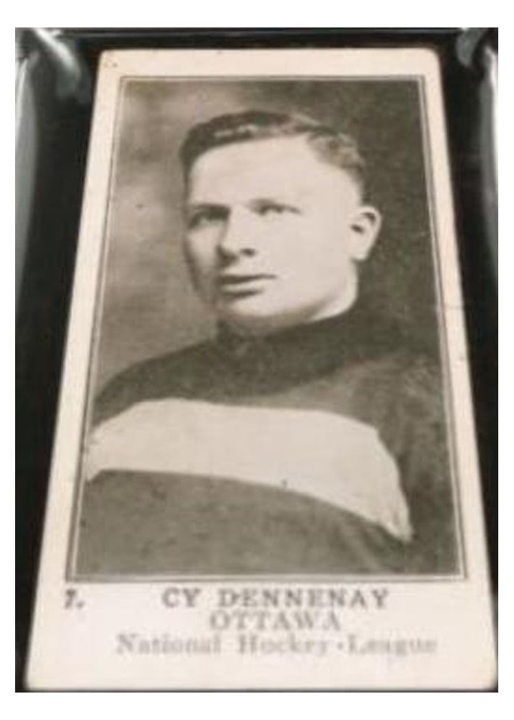 1924 V145-2 Cy Dennenay #7 card
