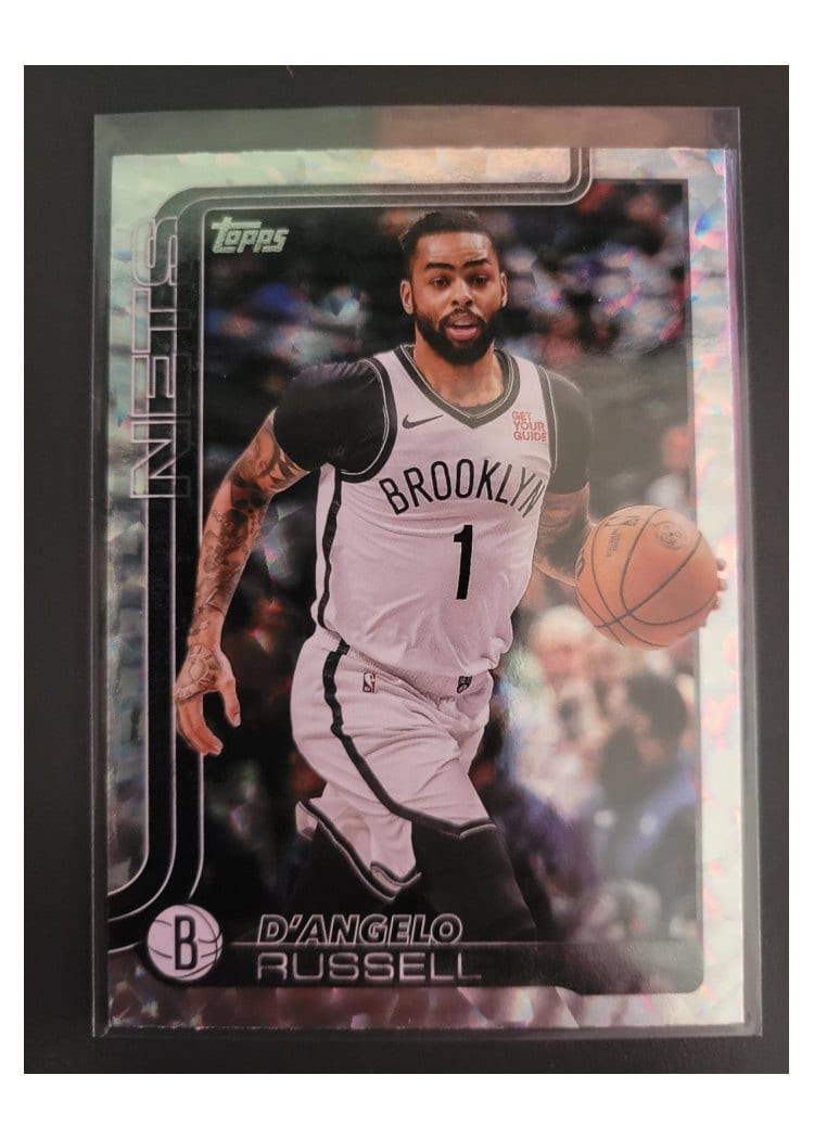 2025-26 Topps Base Set D'Angelo Russell #8 card