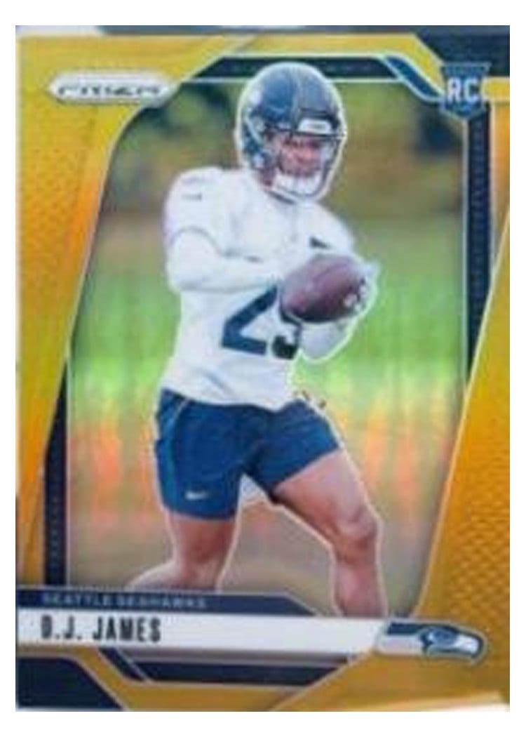 2024 Panini Prizm Base Set D.J. James Gold #322 card