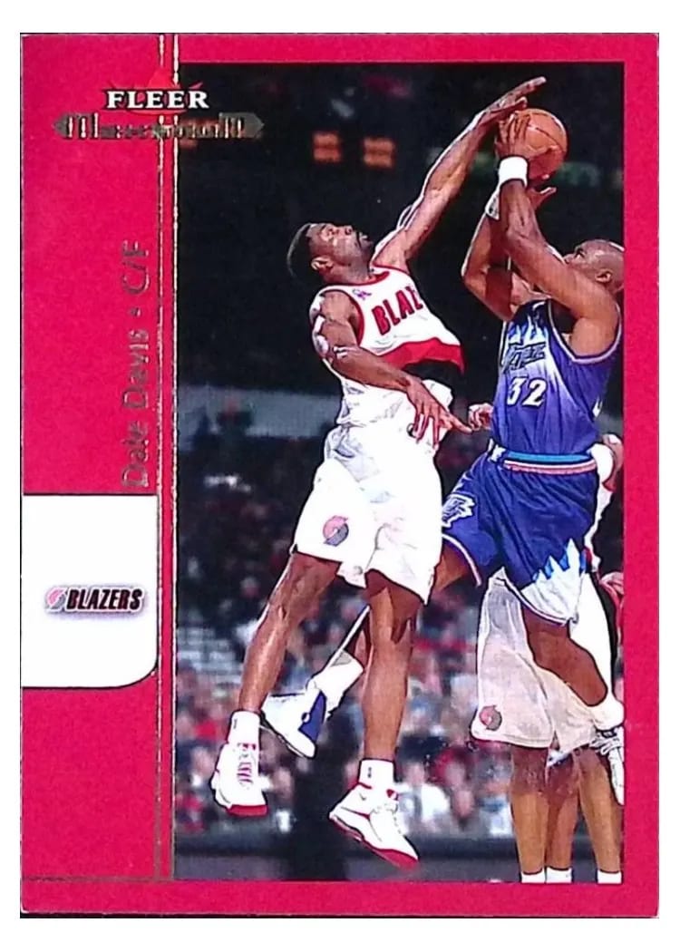 2002 Fleer Maximum Dale Davis #71 card