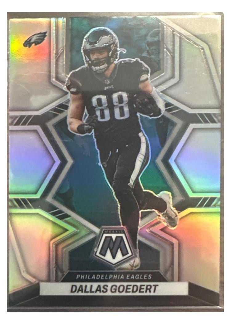 2022 Panini Mosaic Base Set Dallas Goedert #159 card