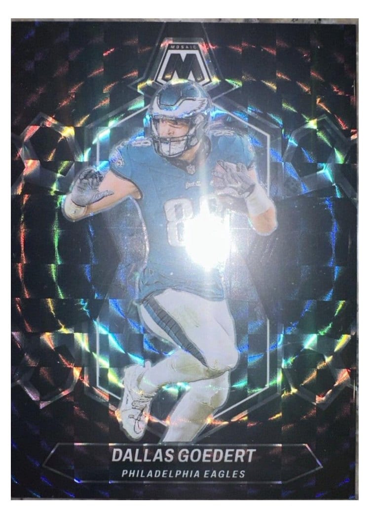 2024 Panini Mosaic Base Set Dallas Goedert #180 card
