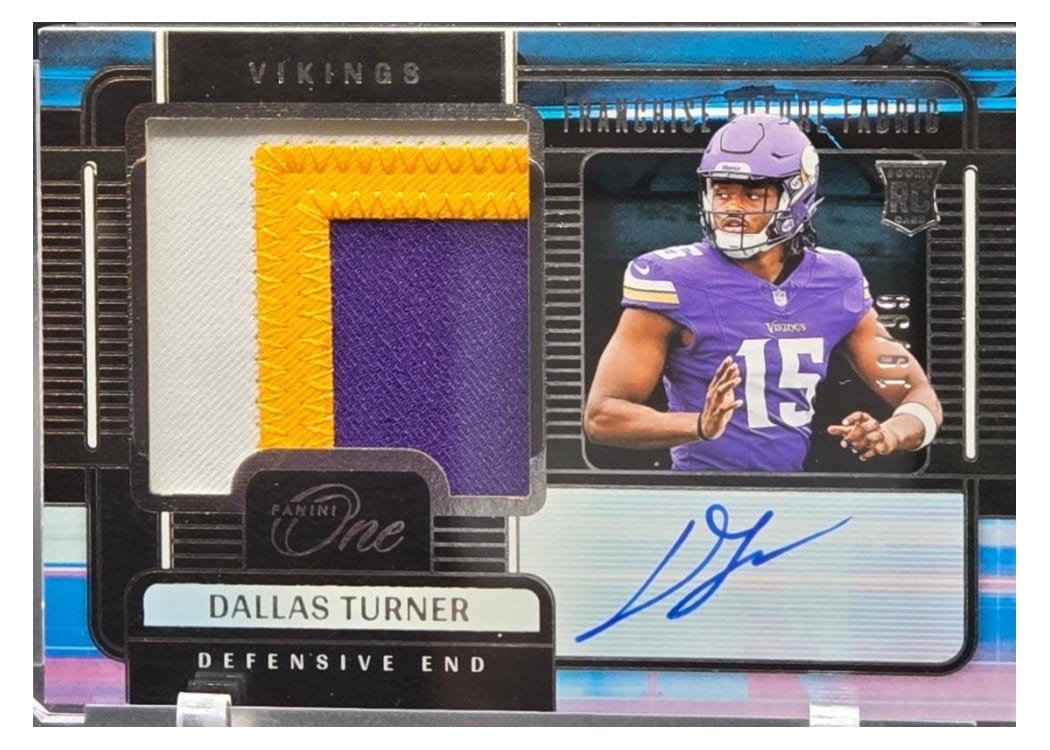 2024 Panini One Franchise Future Fabric Autographs Dallas Turner #90 card