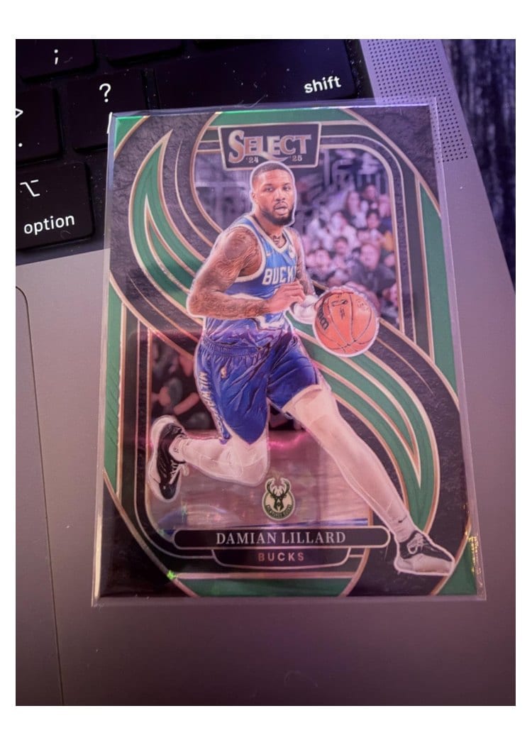 2024-25 Panini Select Base Set Damian Lillard Green Stars Prizm #145 card