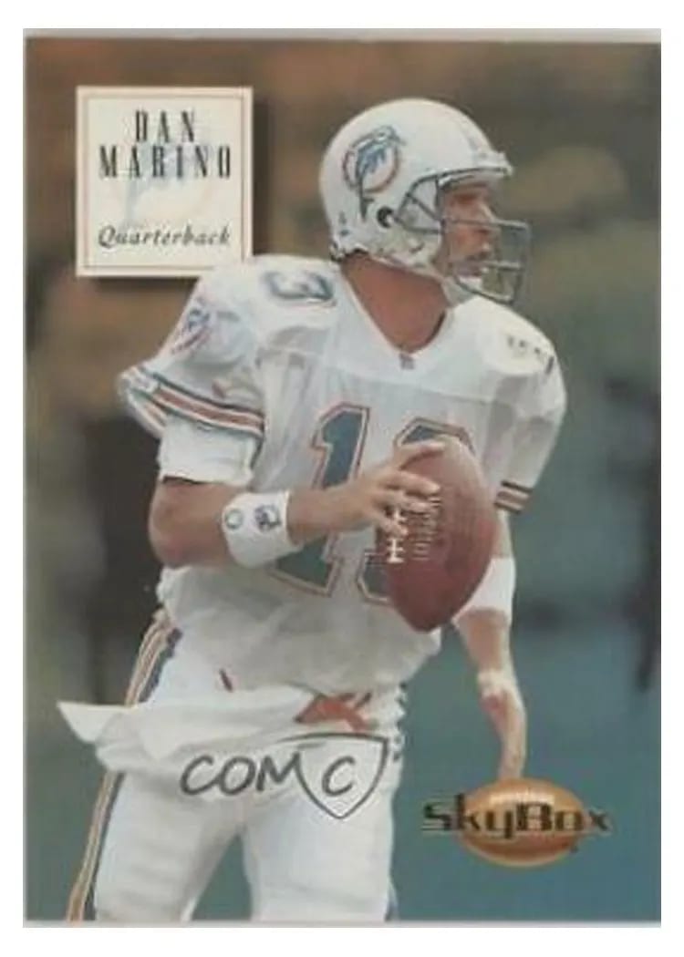 1994 Skybox Premium Dan Marino #90 card