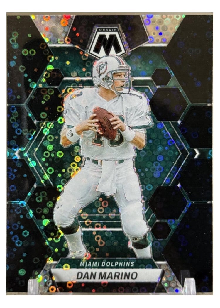2023 Panini Mosaic Base Set Dan Marino #147 card