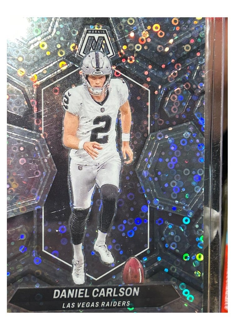 2024 Panini Mosaic Base Set Daniel Carlson #119 card
