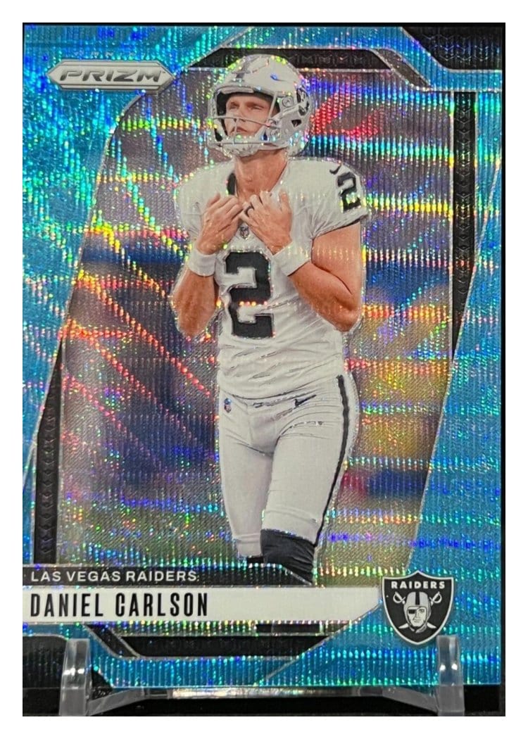 2024 Panini Prizm Base Set Daniel Carlson Blue Wave #153 card