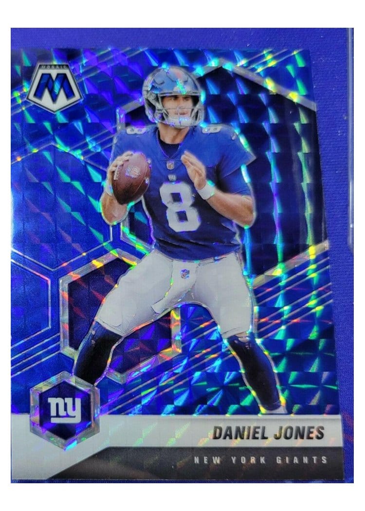 2021 Panini Mosaic Base Set Daniel Jones #149 card