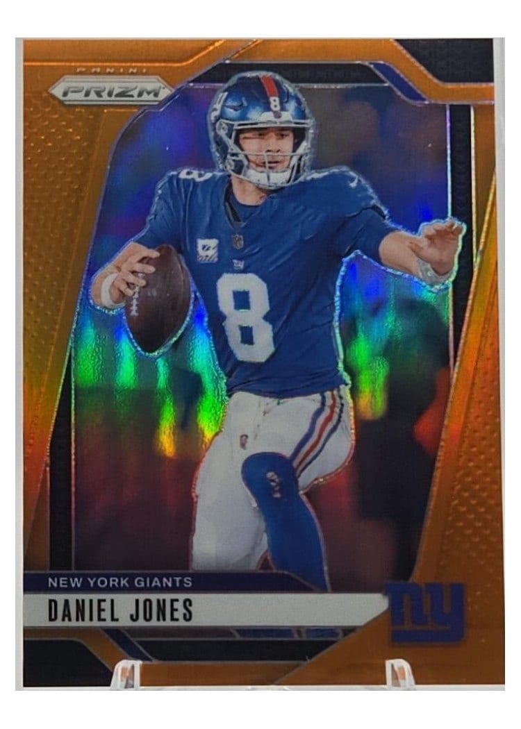 2024 Panini Prizm Base Set Daniel Jones #212 card