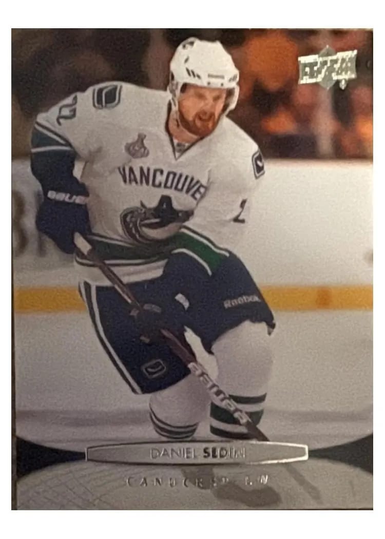 2011 Upper Deck Daniel Sedin #14 card