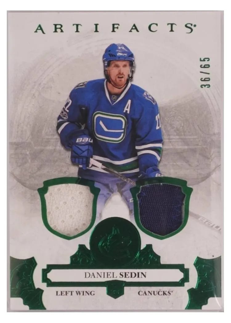 2017-18 Upper Deck Artifacts Base Set Daniel Sedin #15 card