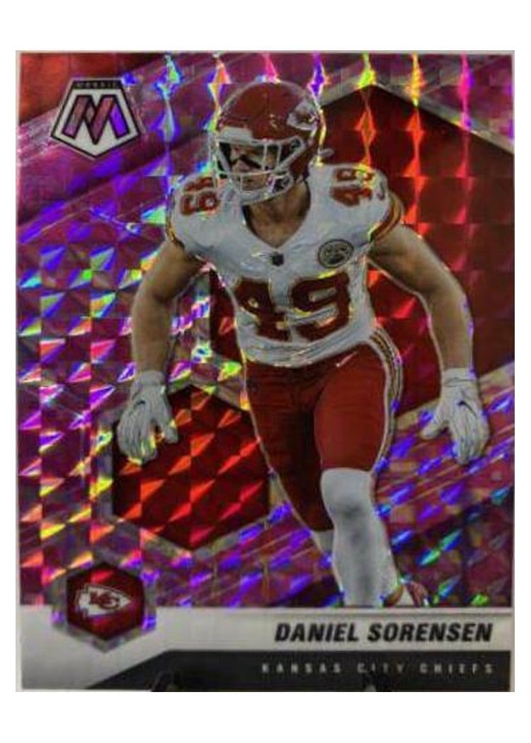2021 Panini Mosaic Base Set Daniel Sorensen Camo Pink Mosaic #7 card