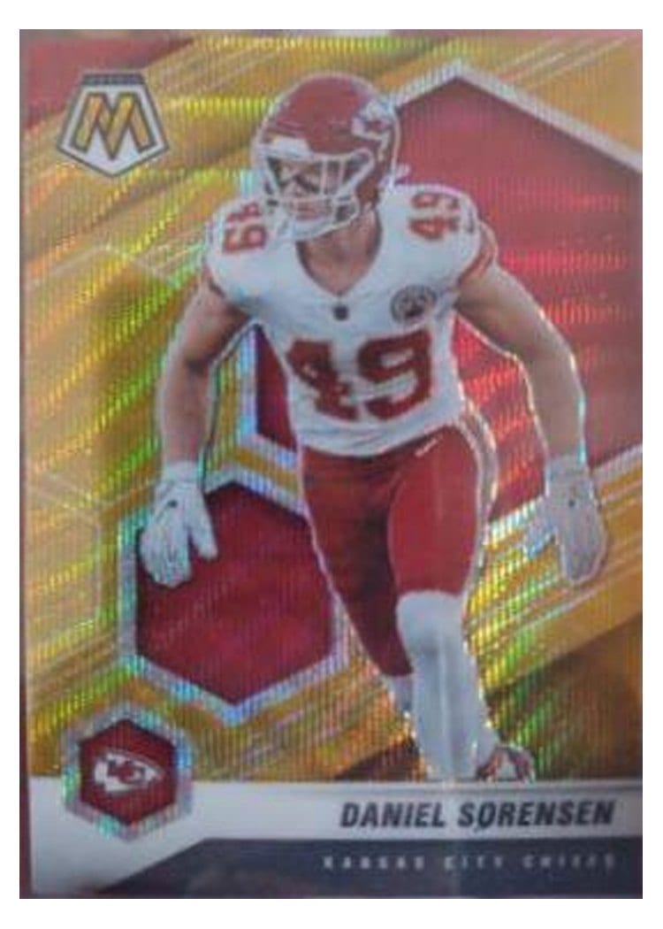 2021 Panini Mosaic Base Set Daniel Sorensen Gold Wave Mosaic #7 card