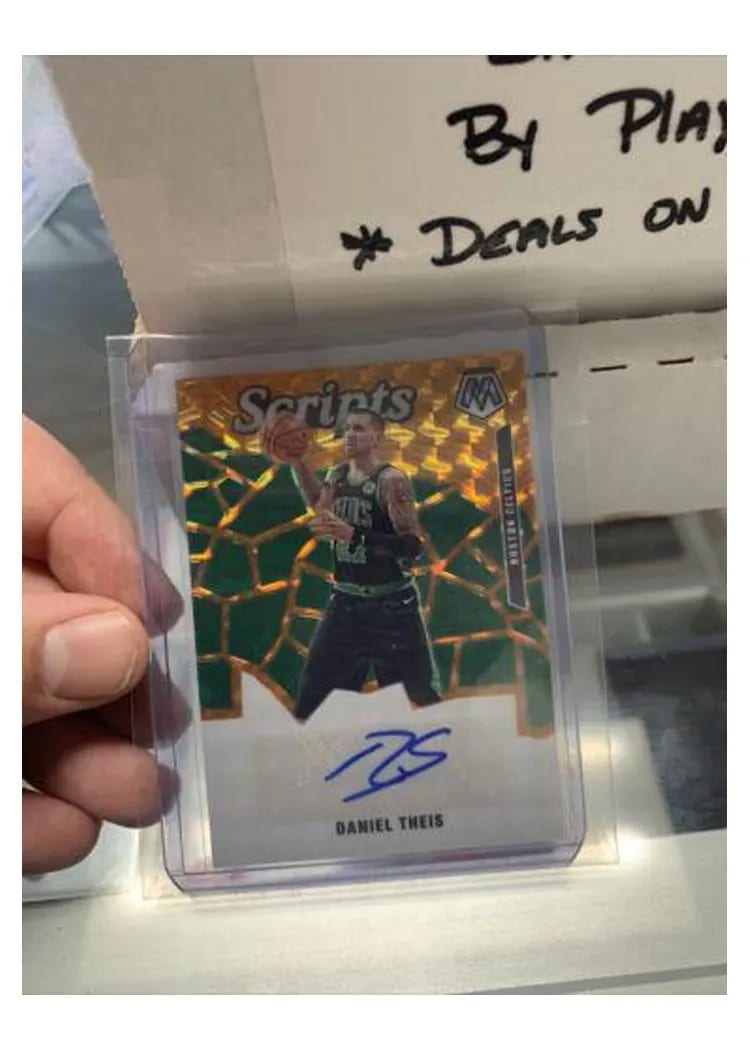 2019 Panini Mosaic Scripts Daniel Theis #SC-DTH card
