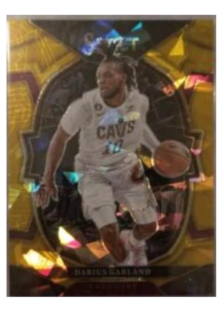 2022-23 Panini Select Base Set Darius Garland Gold Cracked Ice Prizm #6 card