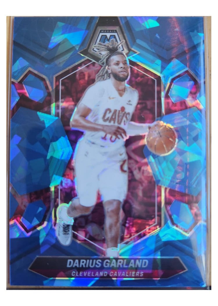 2023-24 Panini Mosaic Base Set Darius Garland #105 card