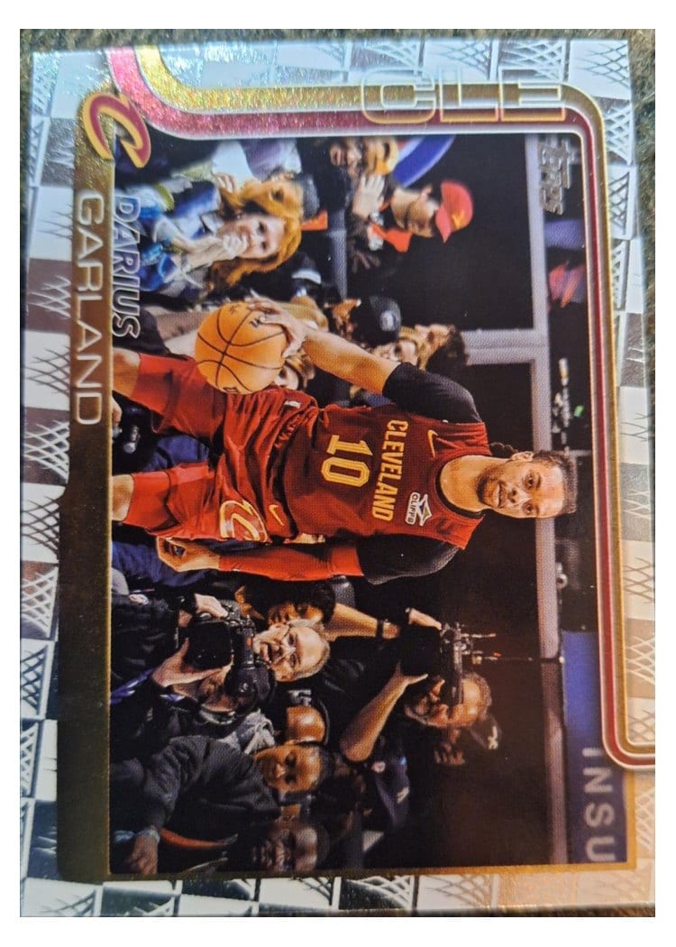 2025-26 Topps Base Set Darius Garland Season Tip-Off #81 card