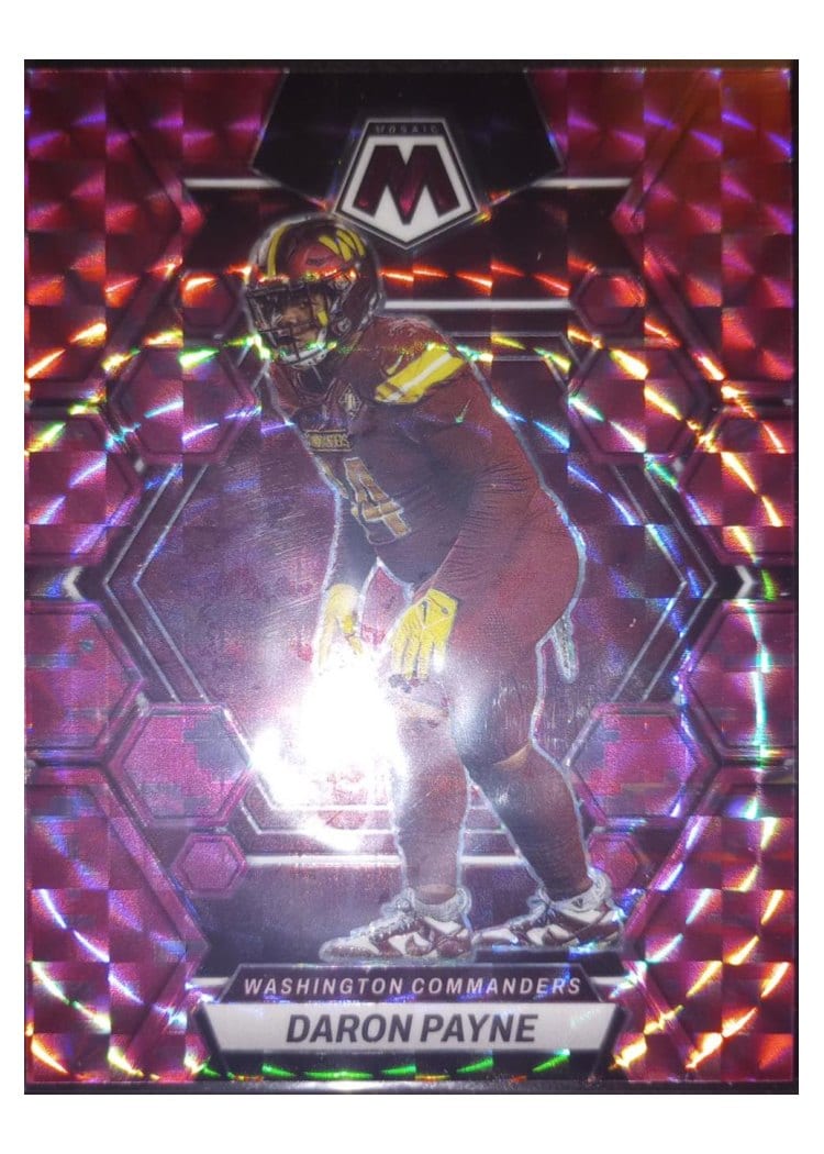 2023 Panini Mosaic Base Set Daron Payne #247 card