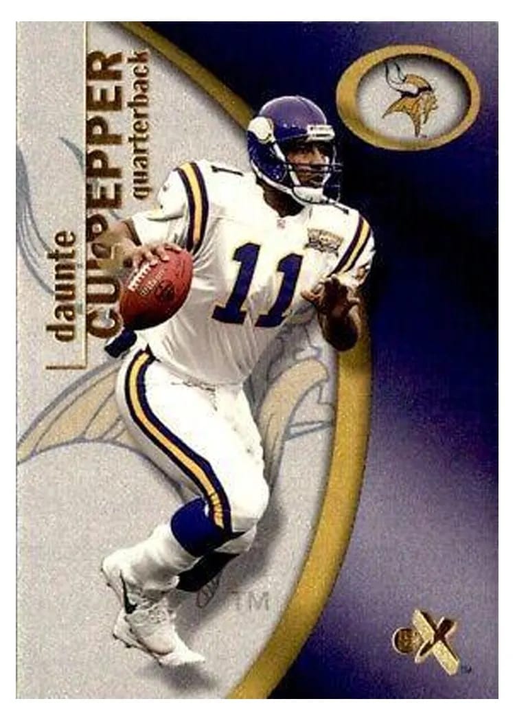 2001 Fleer E X Daunte Culpepper #10 card