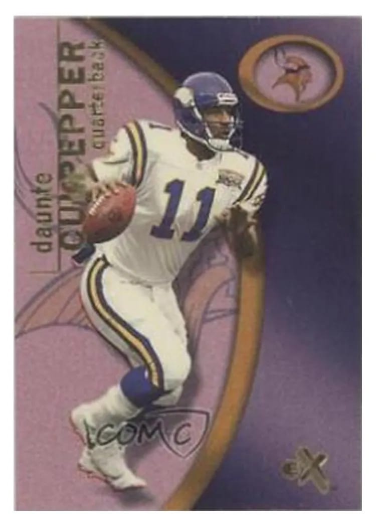 2001 Fleer E X Daunte Culpepper #10 card