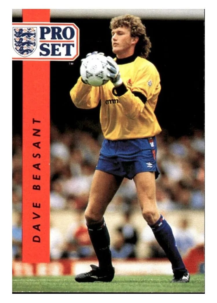 1990 Pro Set Dave Beasant #28 card