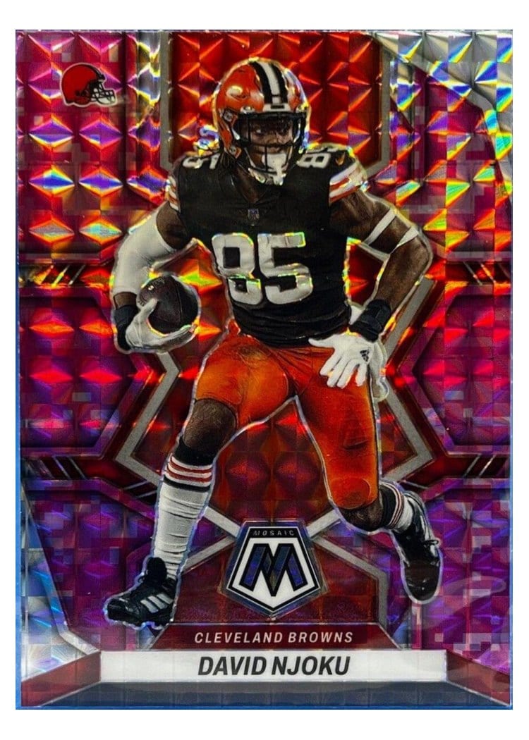 2022 Panini Mosaic Base Set David Njoku Camo Pink #48 card