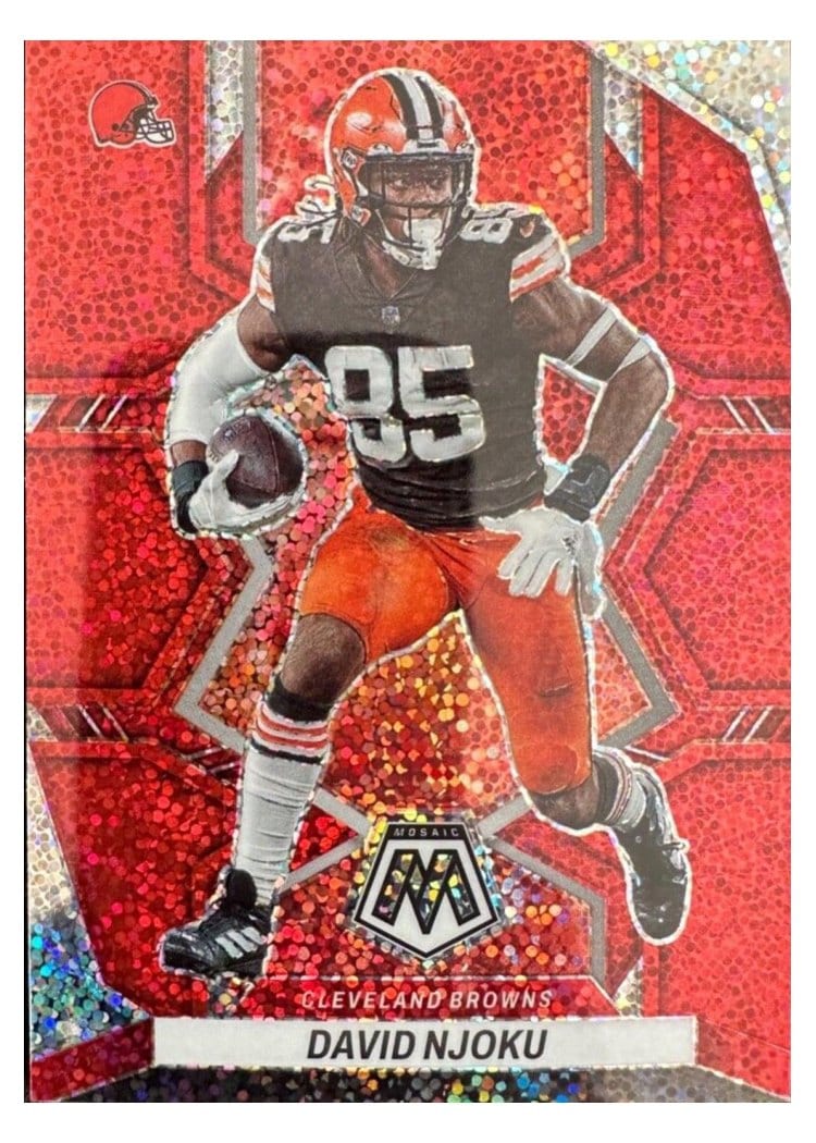 2022 Panini Mosaic Base Set David Njoku #48 card