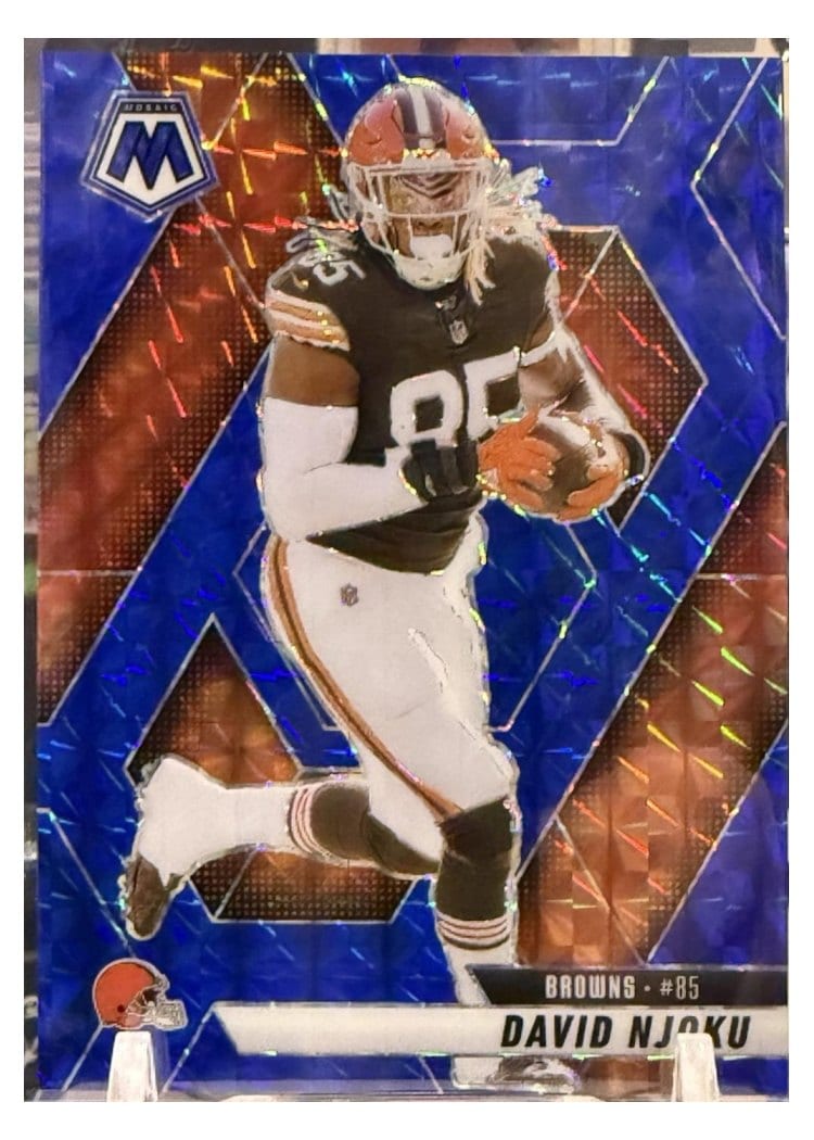 2025 Panini Mosaic Base Set David Njoku Blue #133 card