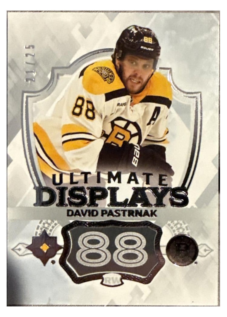 2023-24 Upper Deck Ultimate Collection Ultimate Displays David Pastrnak #UD-DP card
