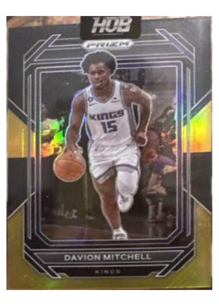 2022-23 Panini Prizm Base Set Davion Mitchell #136 card