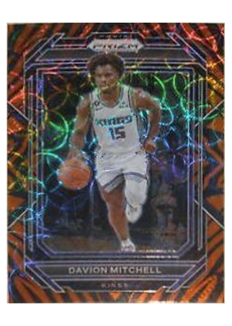 2022-23 Panini Prizm Base Set Davion Mitchell #136 card